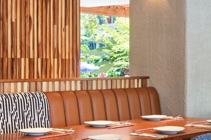 Dining 104 of 127