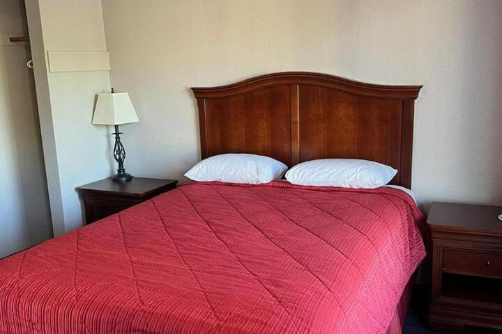 REGENCY INN