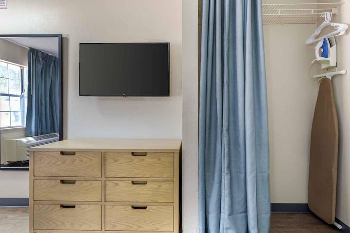 Extended Stay America Suites Arlington