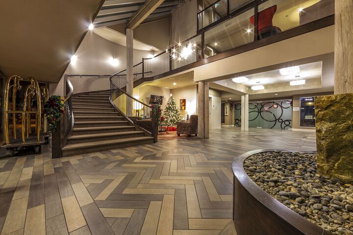 Hotel Interior 11 of 45
