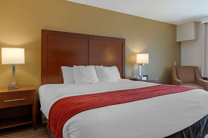 Room 40 of 64