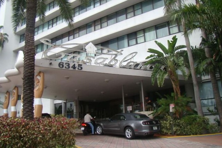 Casablanca by Design Suites Miami