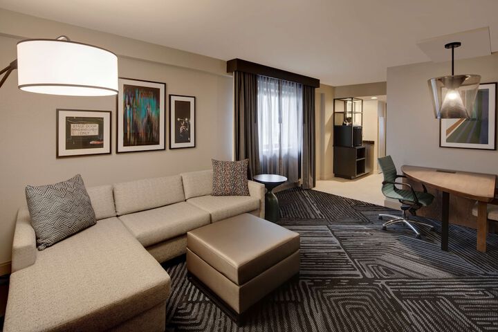 Embassy Suites by Hilton San Rafael at Marin Center