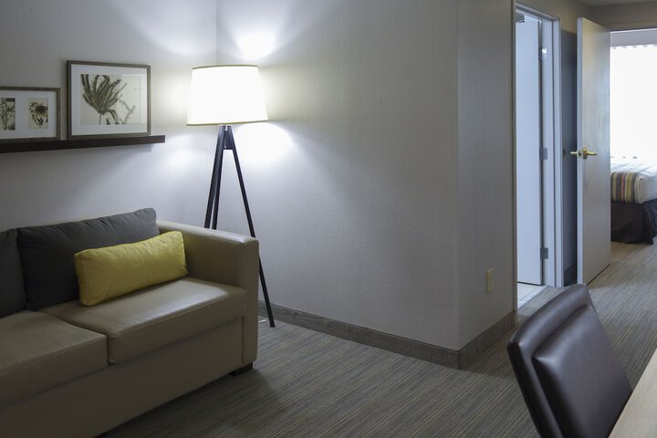 Room 9 of 21