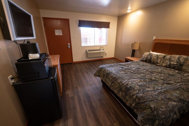 Room 7 of 10