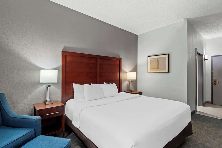 Comfort Inn & Suites Staunton