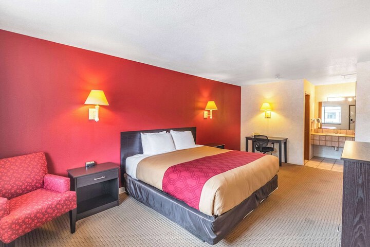 Room 22 of 63