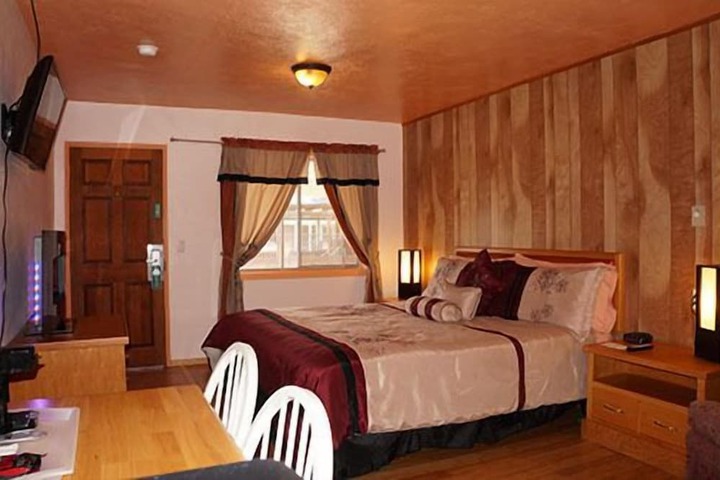 Room 46 of 65