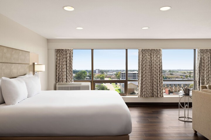 DoubleTree by Hilton Hotel New Orleans Airport
