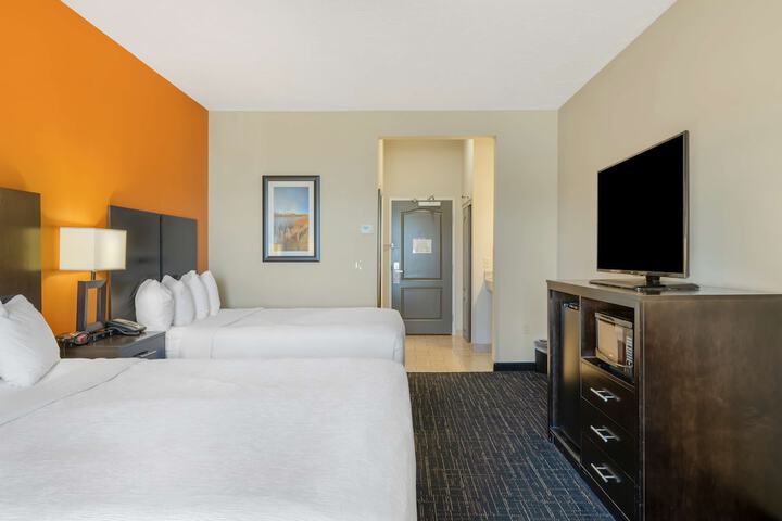 Best Western Plus North Platte Inn & Suites
