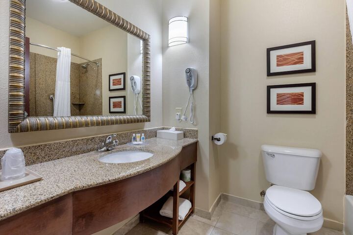 Comfort Inn & Suites North Little Rock McCain Mall