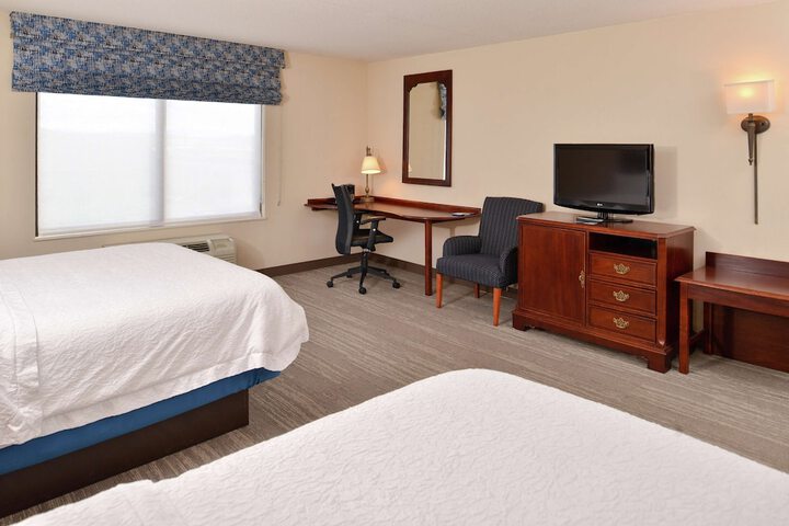 Hampton Inn Harrisonburg - South