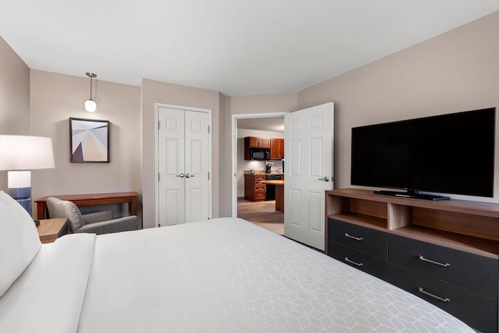 Room 49 of 85