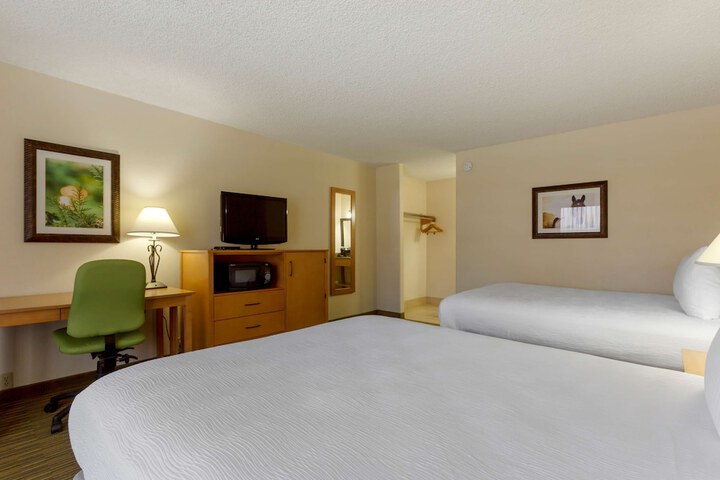 Best Western Paint Pony Lodge