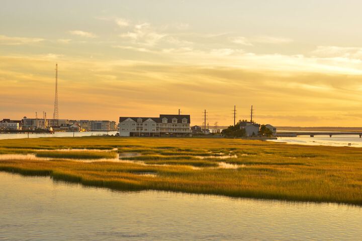 Comfort Suites Chincoteague Island Bayfront Resort