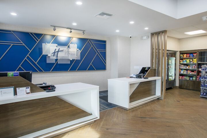 Holiday Inn Express North Palm Beach-Oceanview by IHG