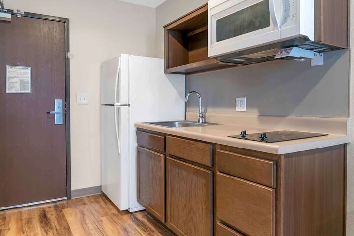 Extended Stay America Suites - Detroit - Rochester Hills