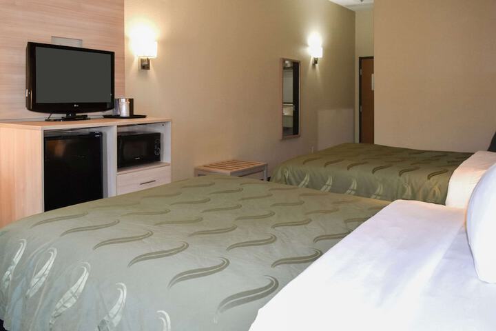 Room 19 of 35
