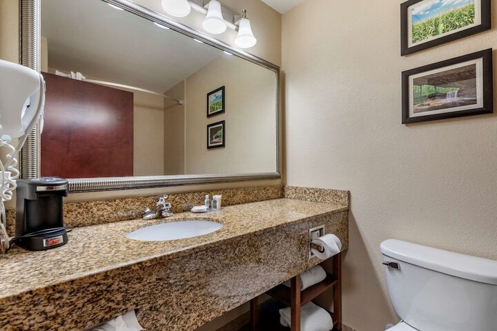 Room 15 of 30
