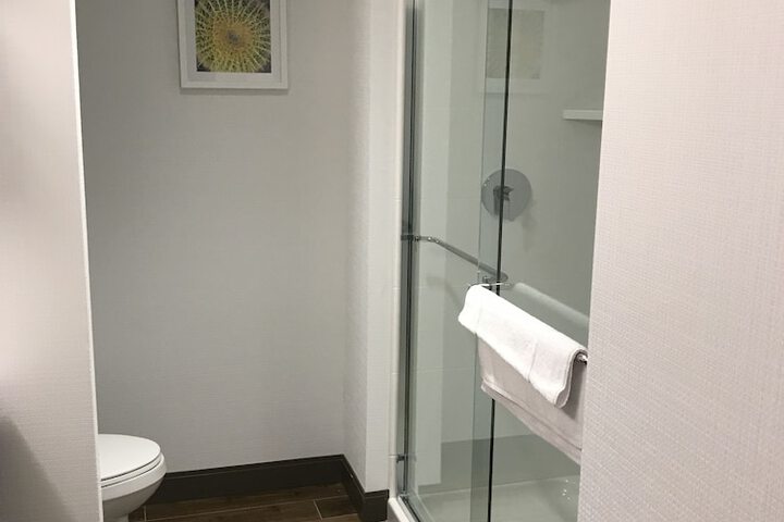 Room 30 of 50
