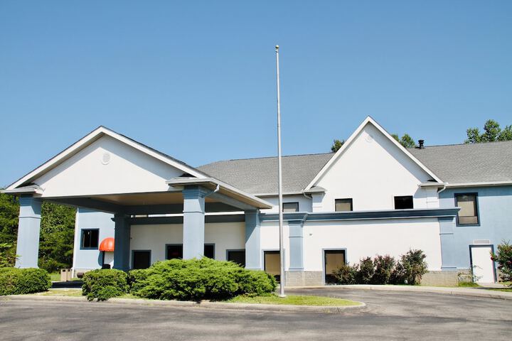 Grand Vista Hotel and Suites