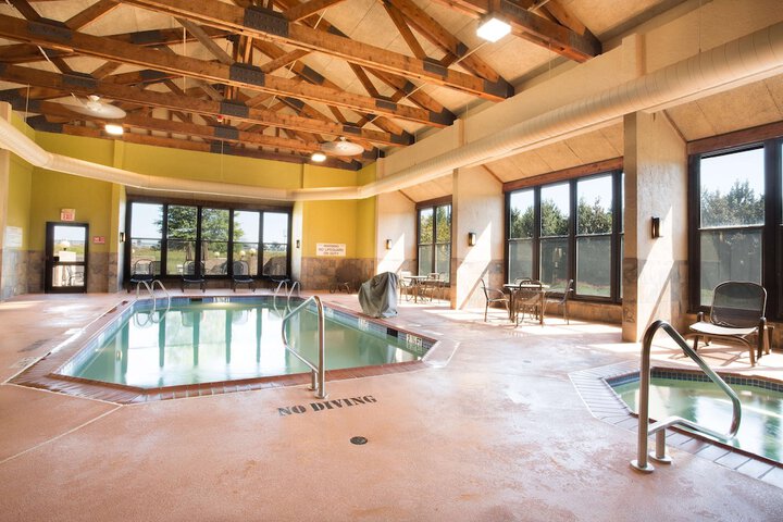 Pool 2 of 38