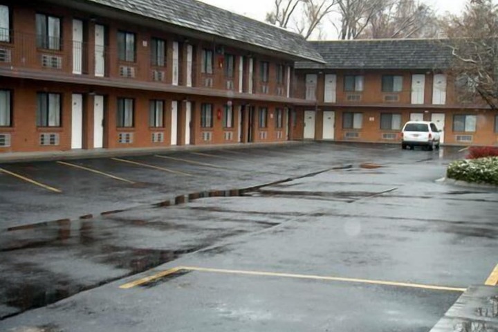 Hotel 2 of 55