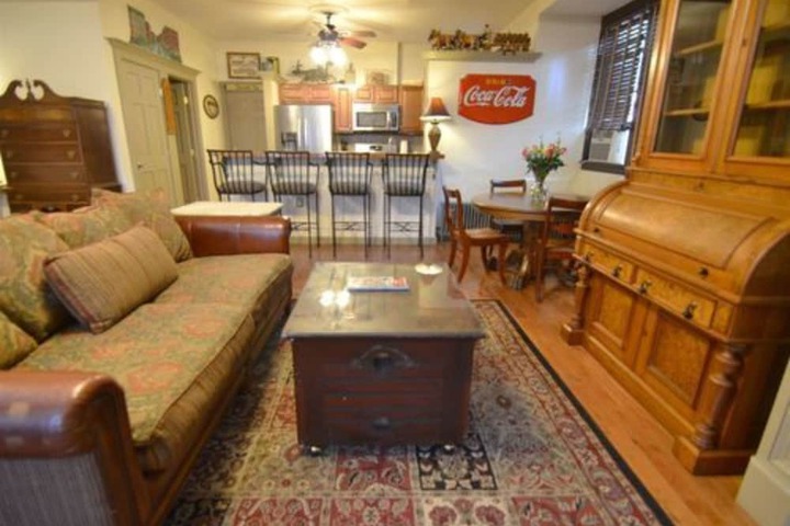 Room 49 of 130