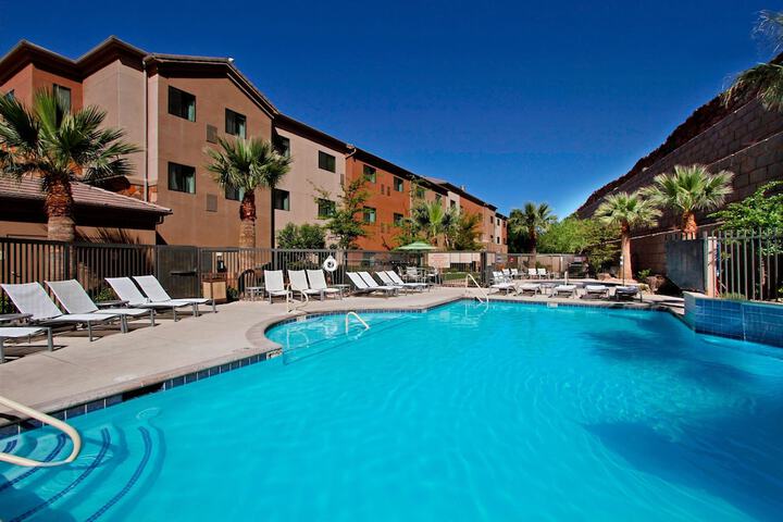 Pool 2 of 22