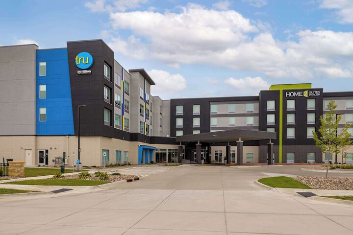 Hotel 3 of 61