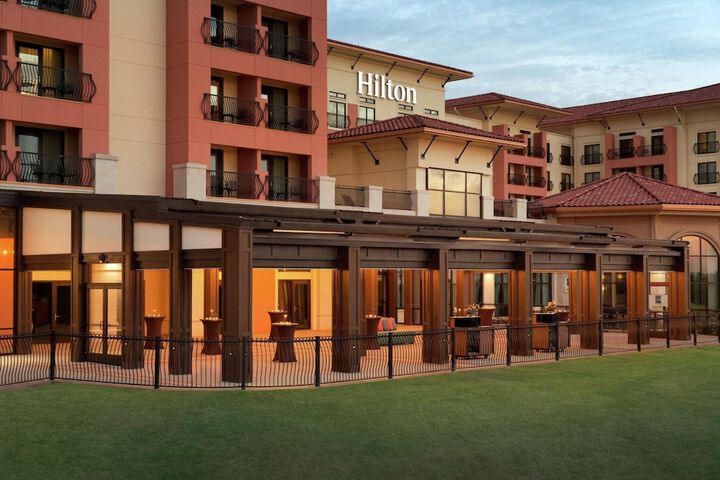 Hilton Dallas / Rockwall Lakefront