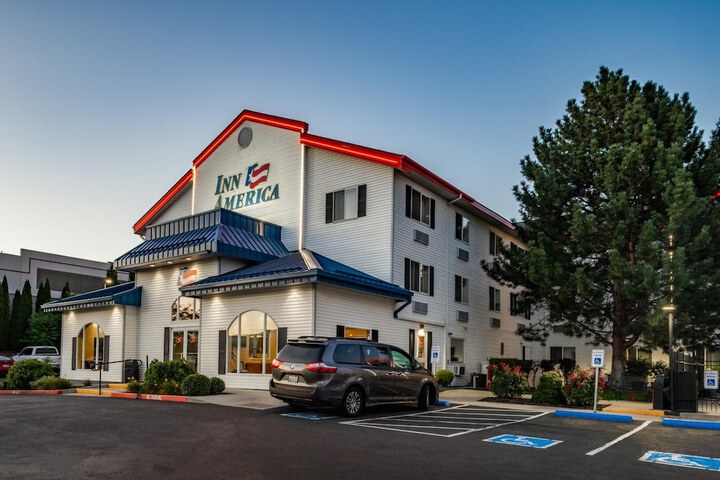 Hotel 9 of 52