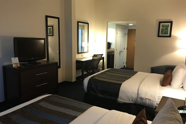 Room 25 of 41