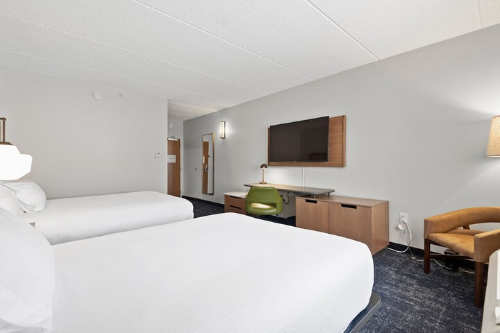 Room 11 of 29