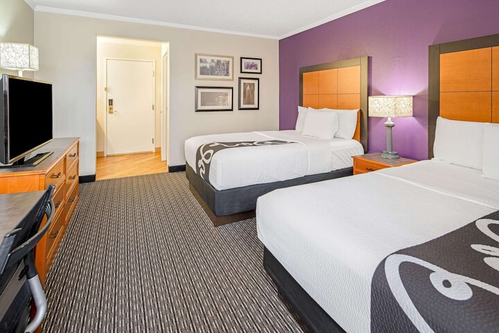 Room 43 of 67