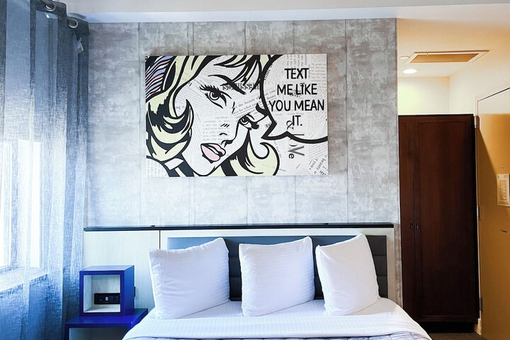 Leon Hotel LES