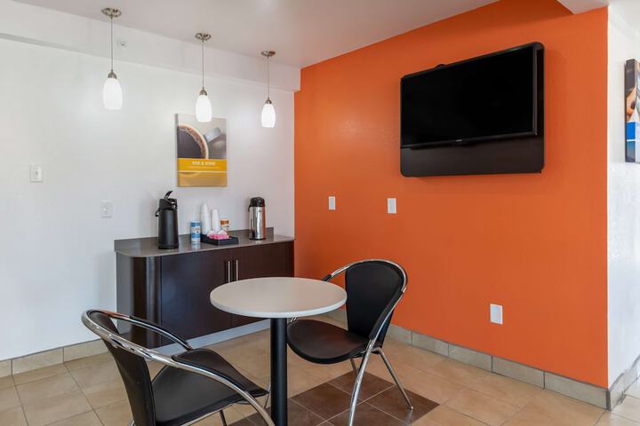 Motel 6 Bryan TX - University Area