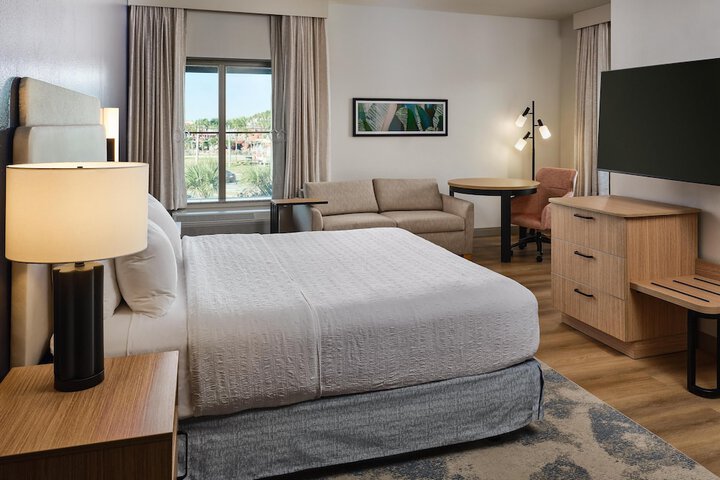 Hampton Inn & Suites Destin