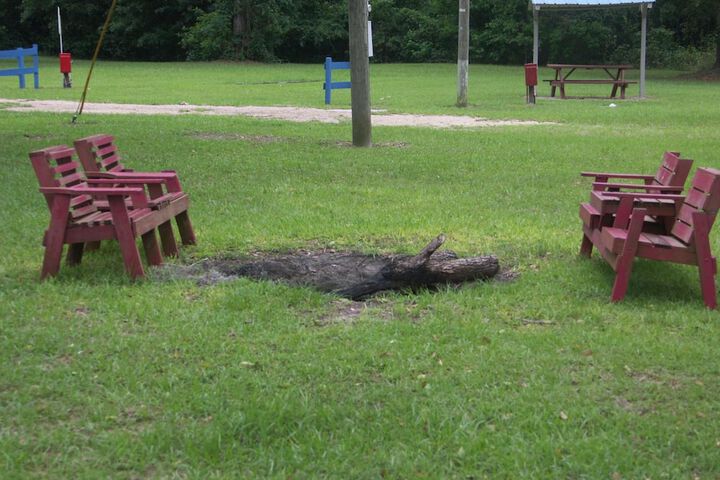 Deerwood Inn and Madison Campground