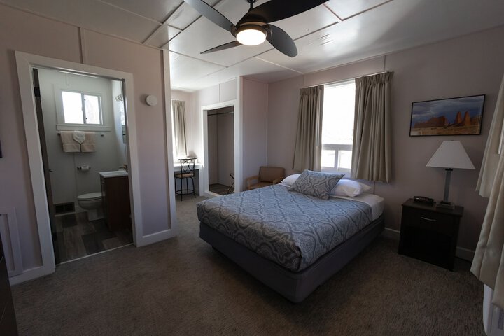 Austins Chuckwagon Lodge