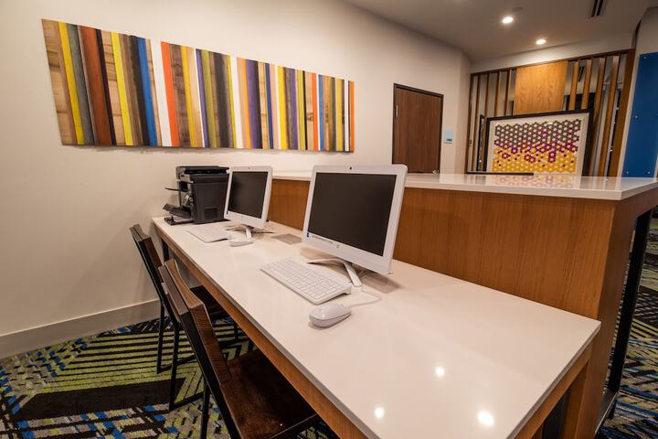 Holiday Inn Express & Suites Moses Lake by IHG