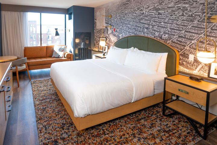 Hotel Indigo Columbus at Riverfront Place by IHG