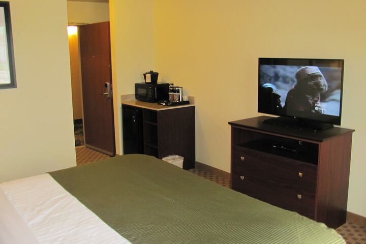 Room 22 of 53