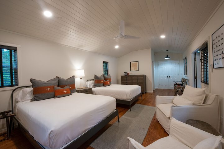 Room 17 of 43