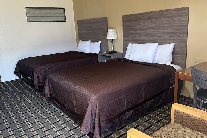 Room 22 of 26