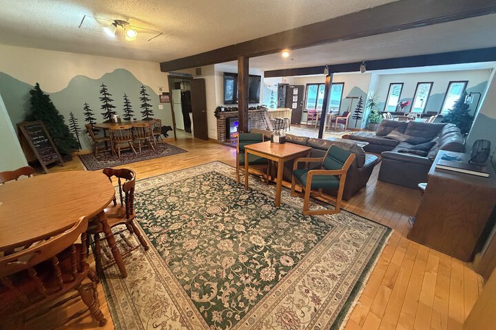 Mountain Sports Inn