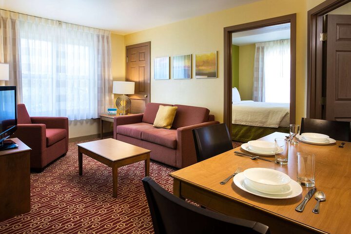 Room 12 of 21