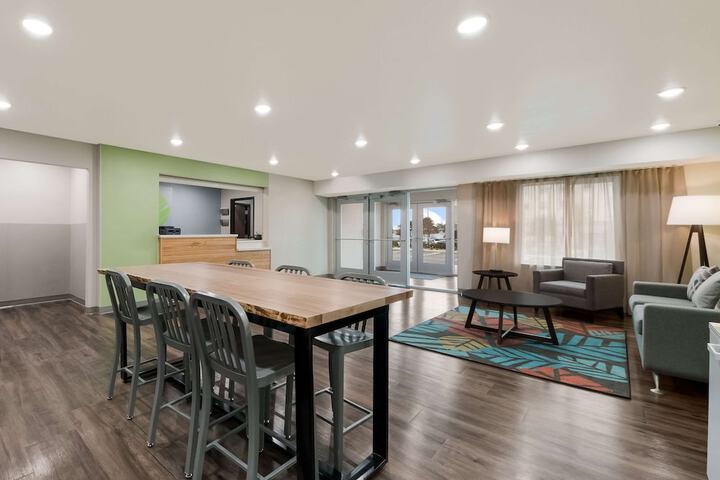 Hotel Interior 8 of 35