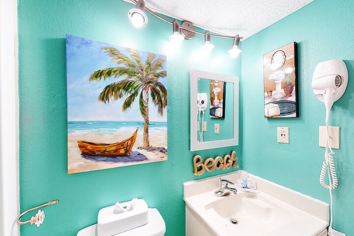 Room 44 of 106