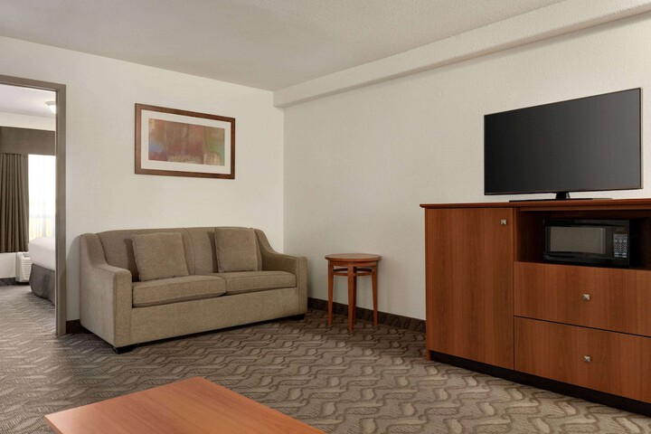 Room 20 of 40